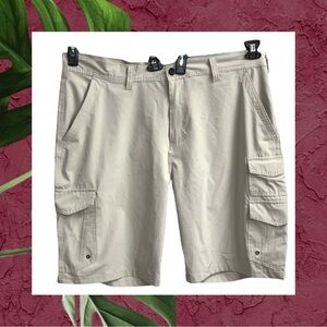 Iron Co. Grayish Tan Khaki Cargo Shorts Men Size 40 (Actual Waist Measures 42)